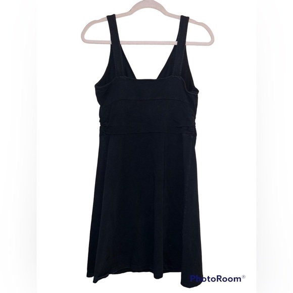 Patagonia Dresses & Skirts - Patagonia Organic Cotton‎ sleeveless black women M dress